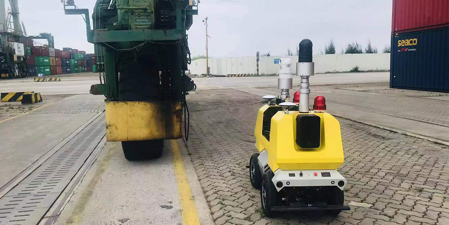 港口 无人巡检车案例详情01.jpg