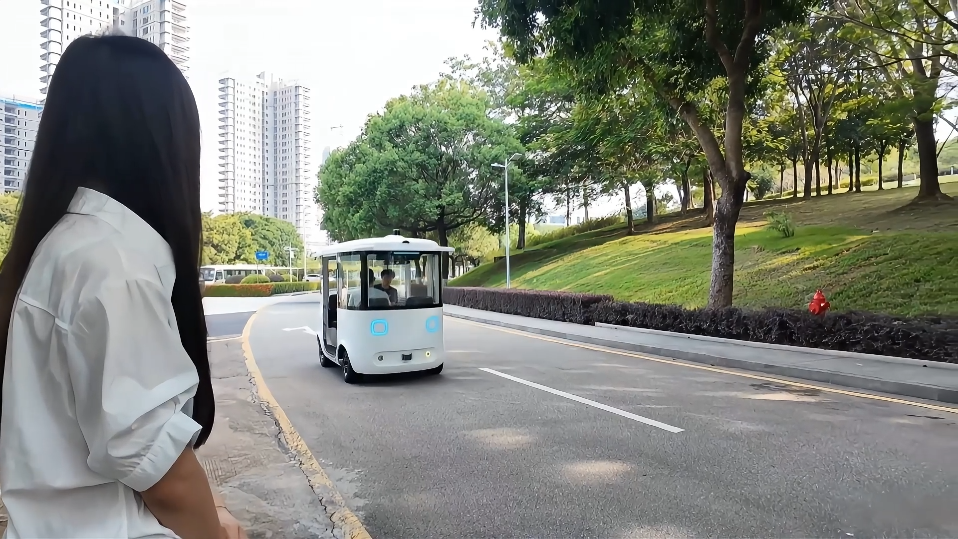 5G smart park of a leading telecom enterprise – unmanned shuttle